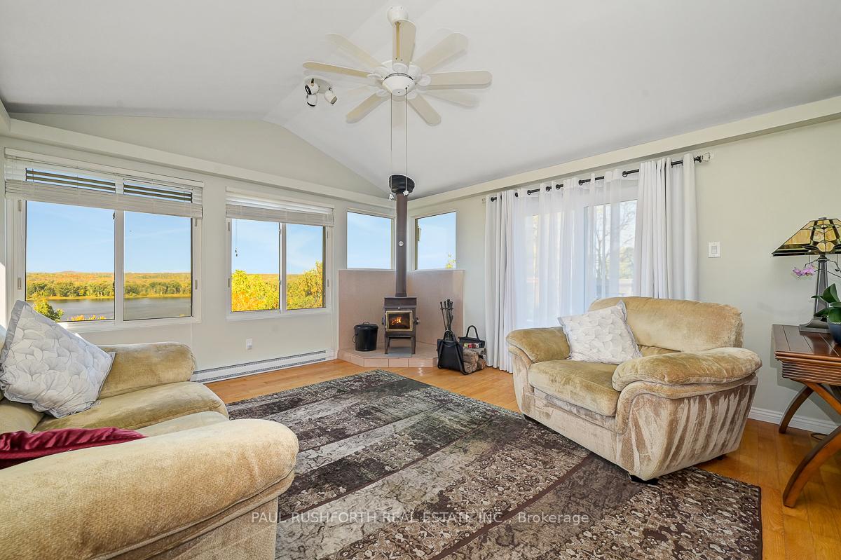 Photo 9 of 1565 Lilac Lane, Ottawa, Camelot — HOMEH