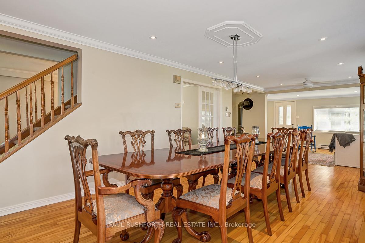 Photo 13 of 1565 Lilac Lane, Ottawa, Camelot — HOMEH