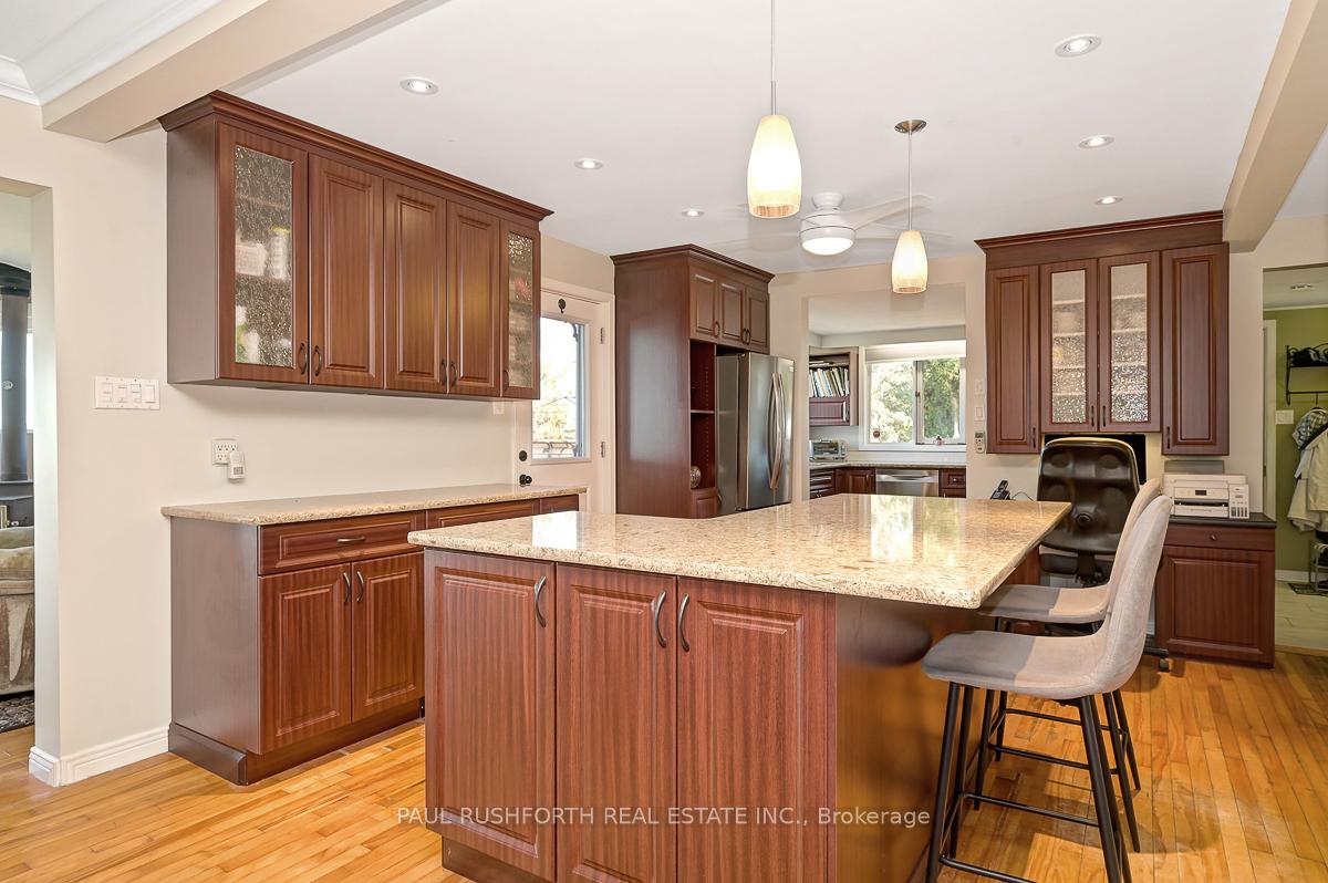 Photo 16 of 1565 Lilac Lane, Ottawa, Camelot — HOMEH