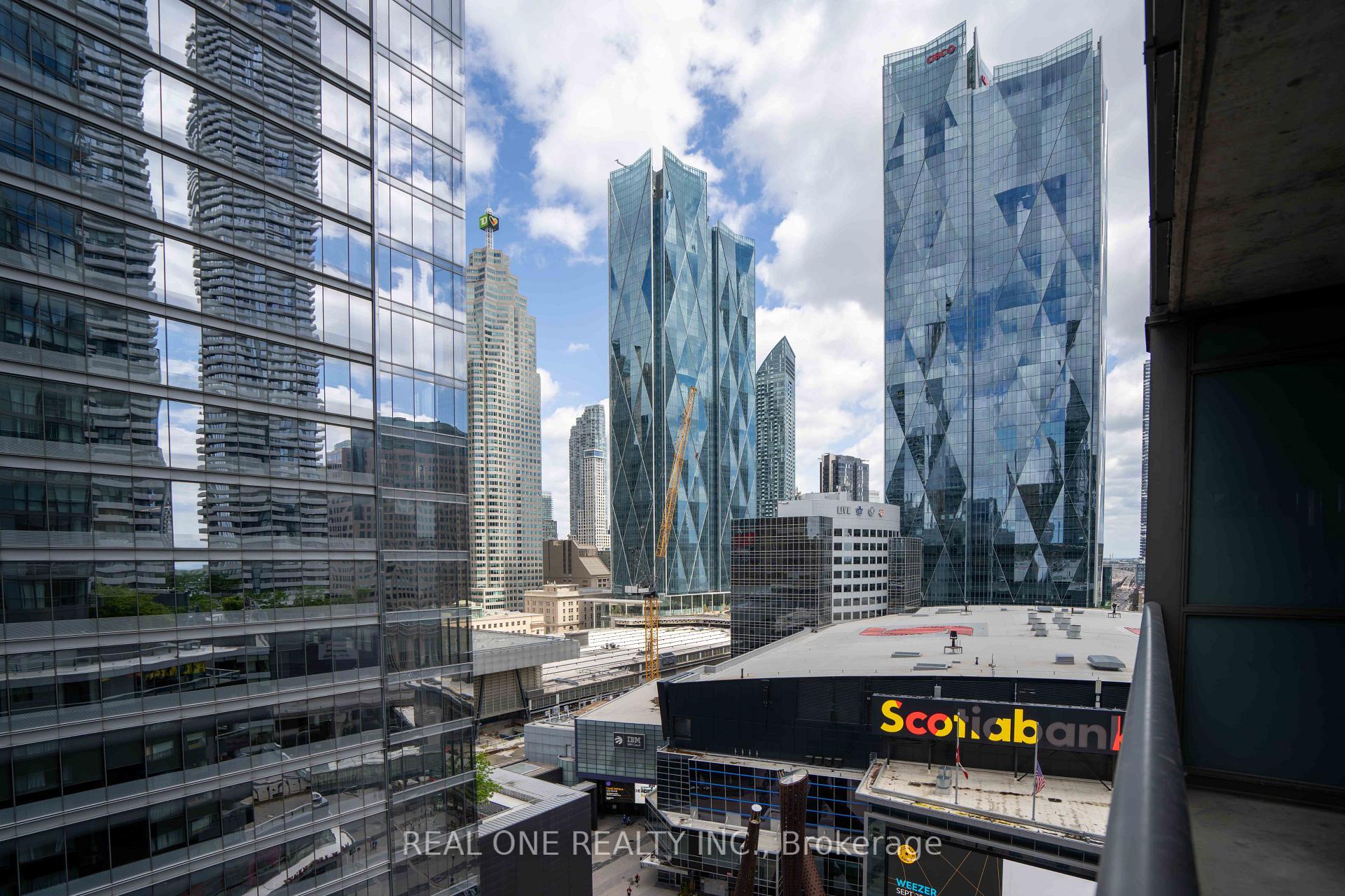 Photo 16 of Unit 1207, 65 Bremner Boulevard, Toronto, Waterfront Communities — HOMEH