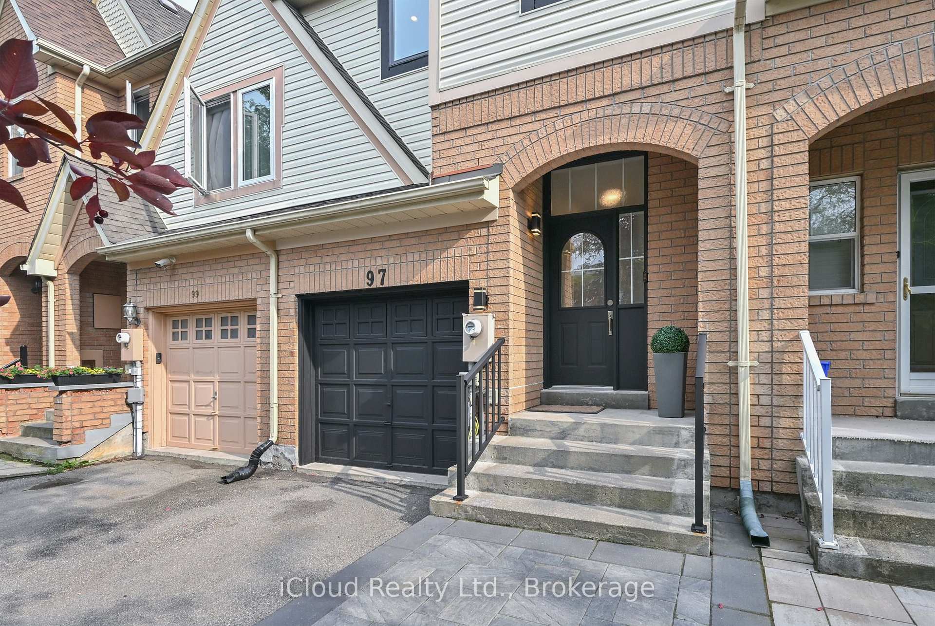 Photo 3 of 97 Mugford Road, Aurora, Bayview Wellington — HOMEH