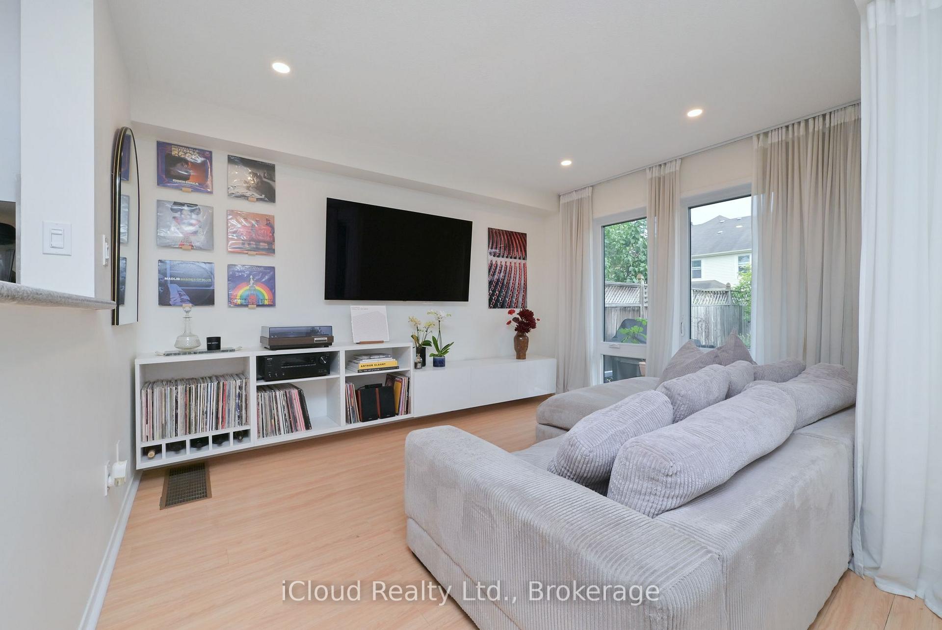 Photo 11 of 97 Mugford Road, Aurora, Bayview Wellington — HOMEH
