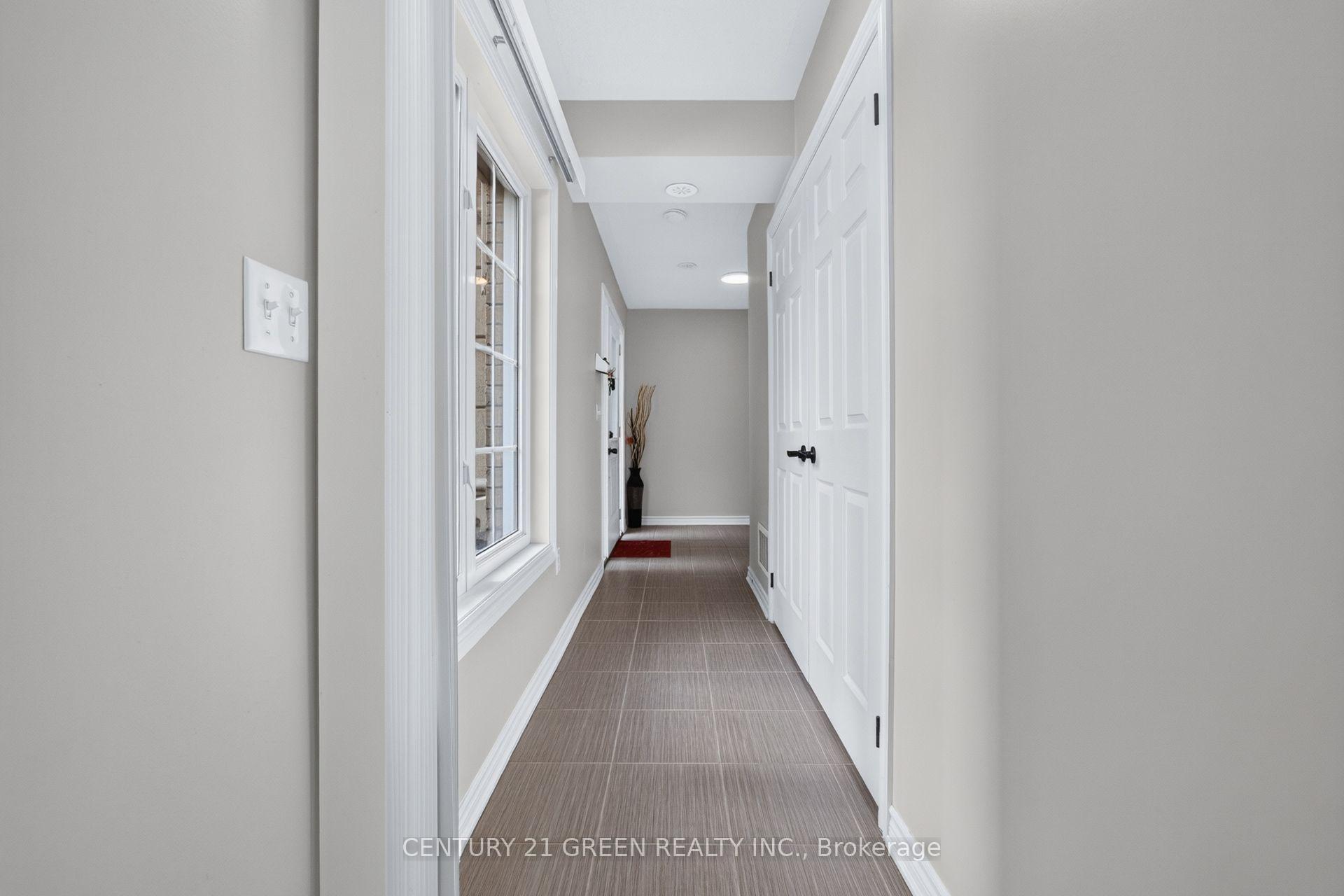 Photo 10 of Unit 111, 1250 St. Martins Drive, Pickering, Bay Ridges — HOMEH