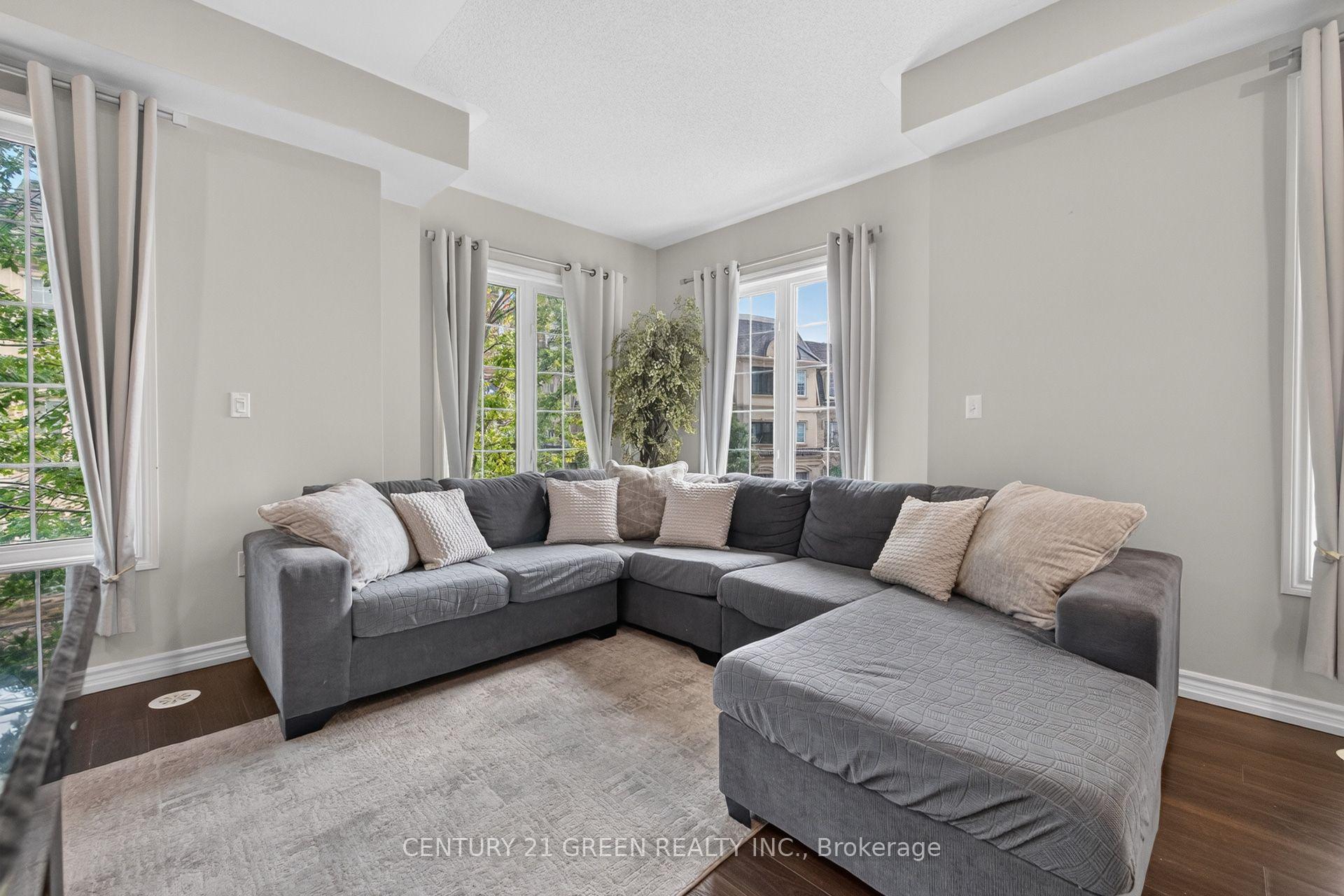 Photo 18 of Unit 111, 1250 St. Martins Drive, Pickering, Bay Ridges — HOMEH