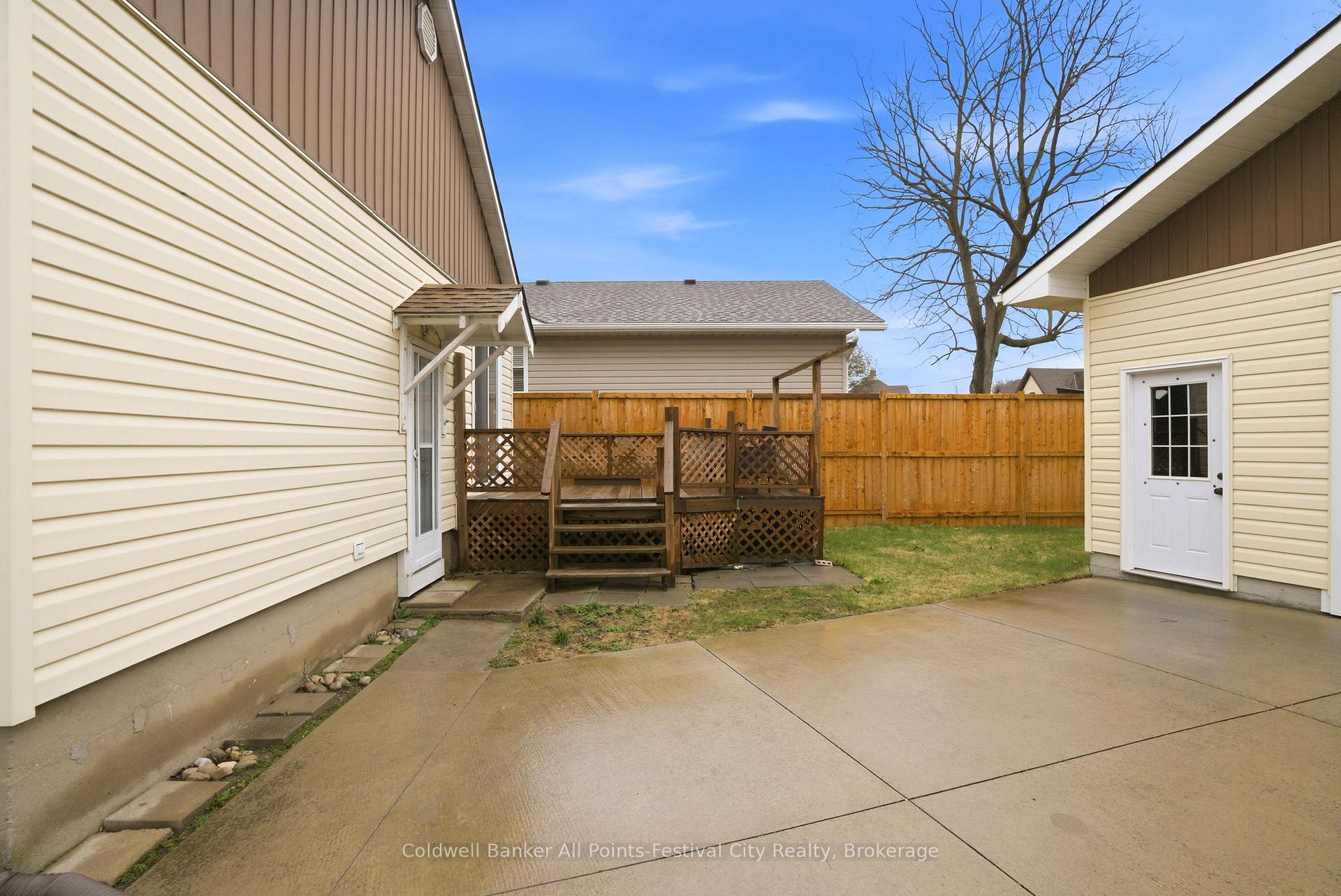 Photo 38 of 113 Quebec Street, Goderich, Goderich (Town) — HOMEH