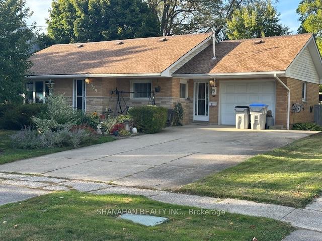 Photo of 575 Front Street