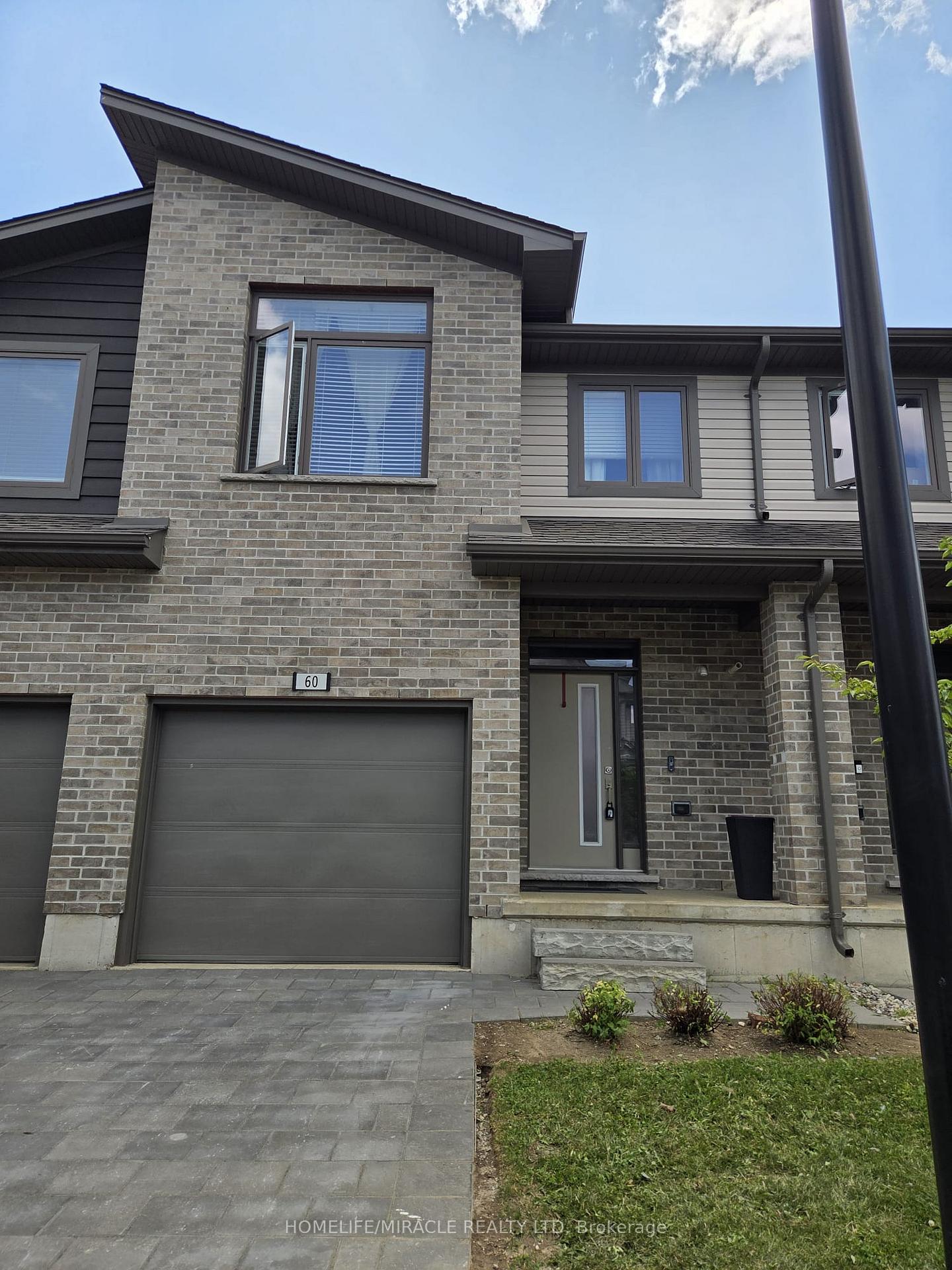 Front of Unit 60, 2070 Meadowgate Boulevard