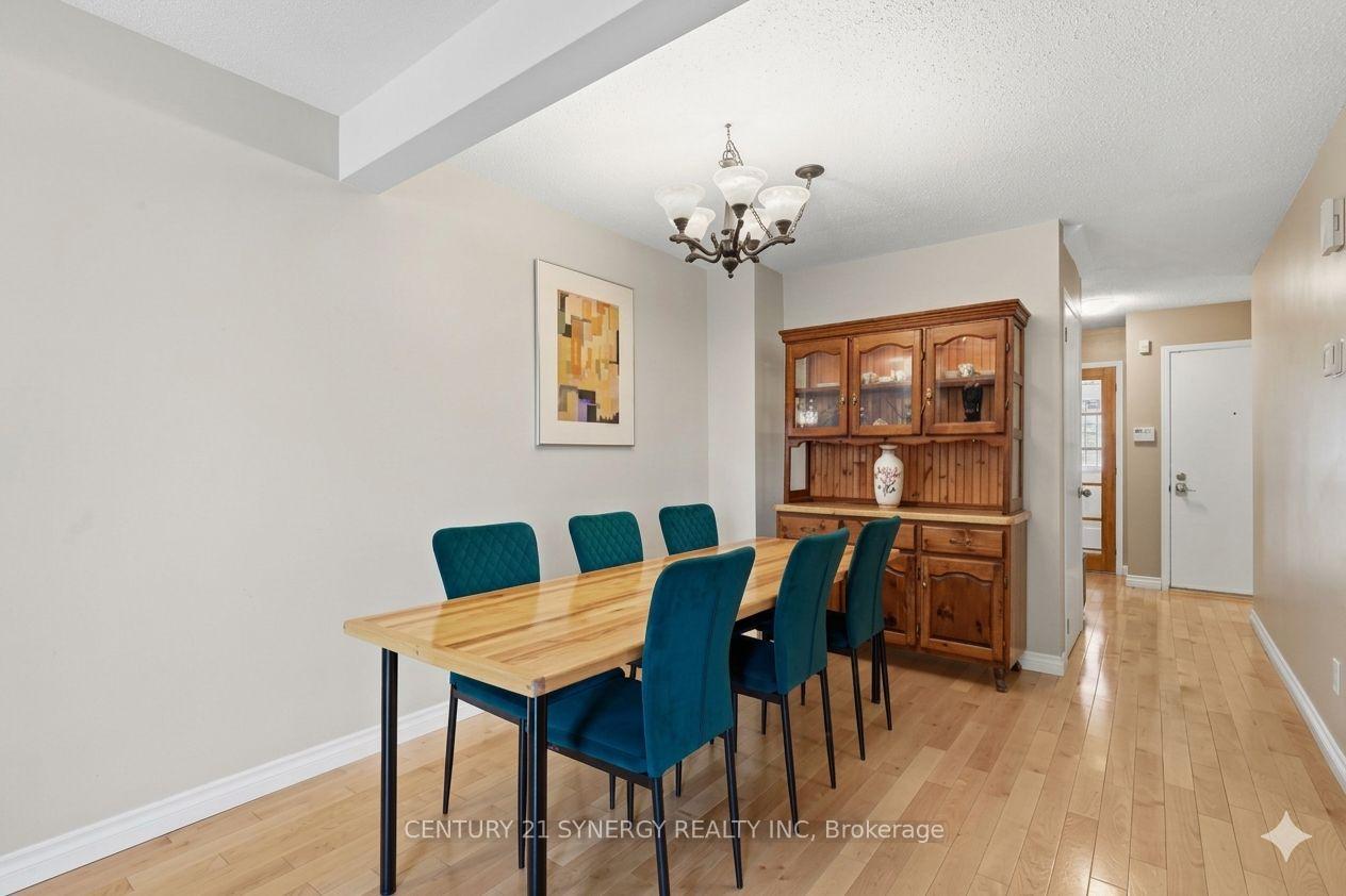 Photo 6 of 417 Sandhamn Private, Ottawa, Hunt Club Park/Greenboro — HOMEH