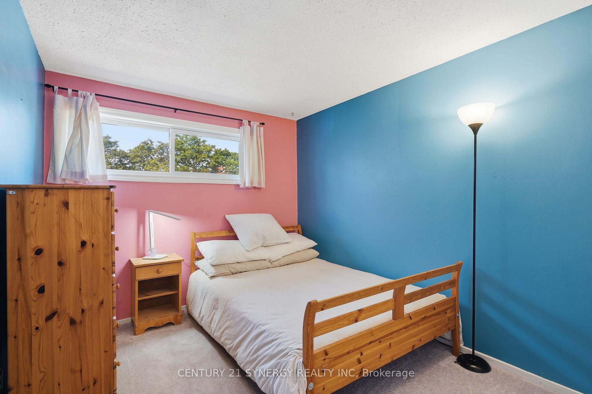 Photo 13 of 417 Sandhamn Private, Ottawa, Hunt Club Park/Greenboro — HOMEH