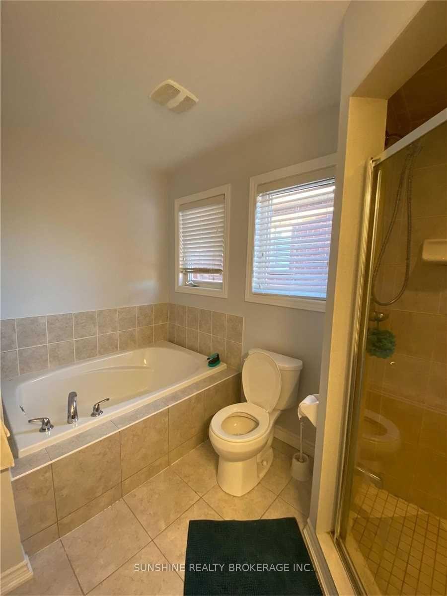 Photo 16 of 94 Carolina Rose Crescent, Markham, Wismer — HOMEH
