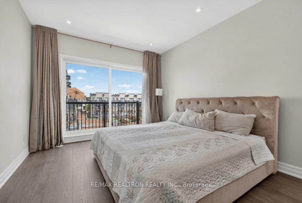 Photo 29 of 209 Arianna Crescent, Vaughan, Patterson — HOMEH