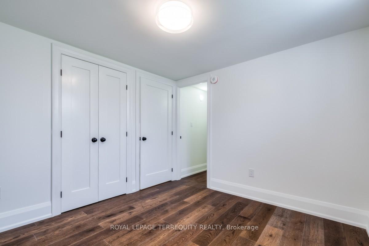 Photo 3 of Unit Lower, 674 Eglinton Avenue E, Toronto, Leaside — HOMEH