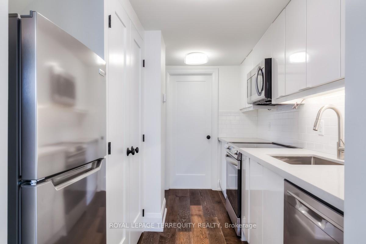 Photo 6 of Unit Lower, 674 Eglinton Avenue E, Toronto, Leaside — HOMEH