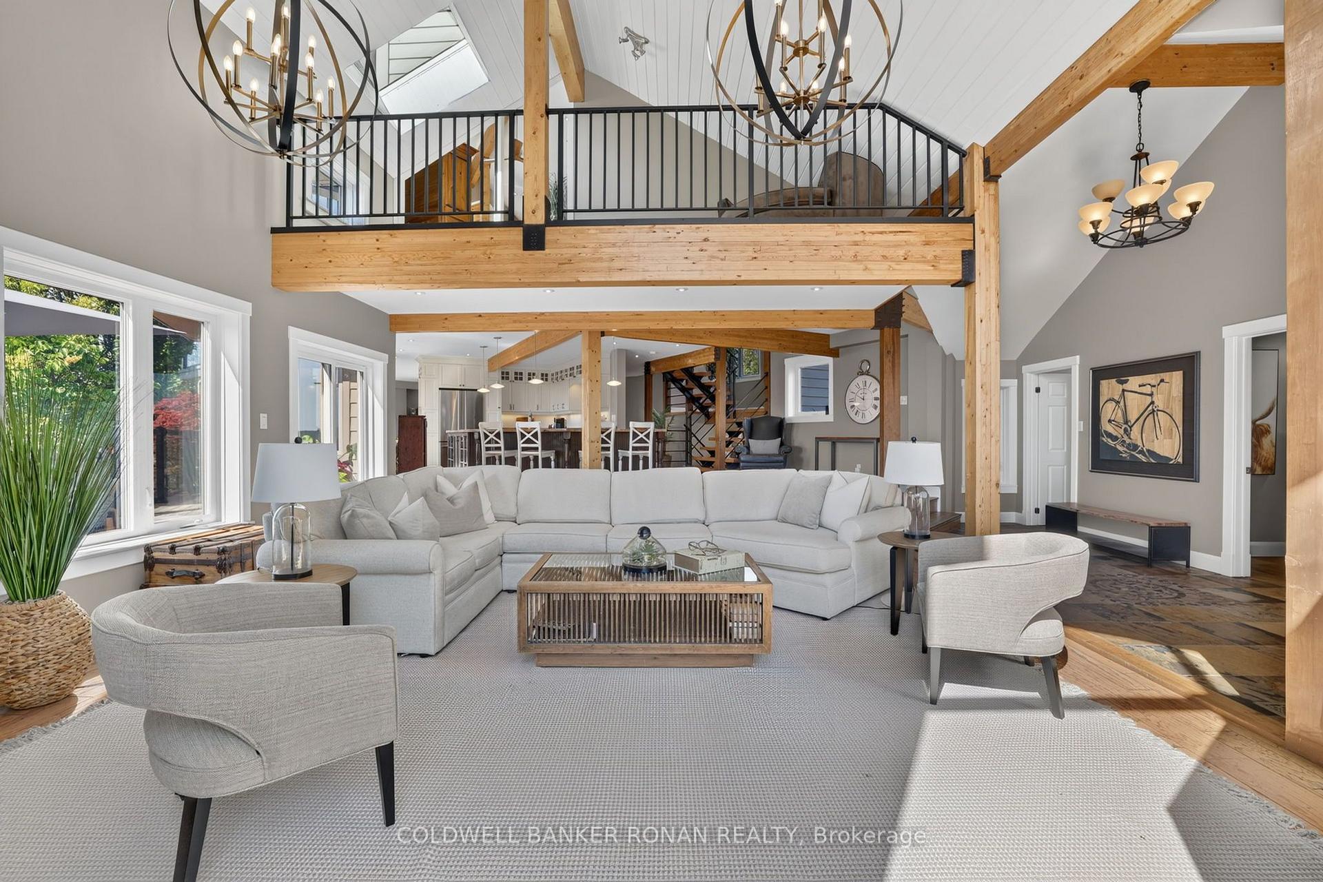 Photo 8 of 18250 Duffy's Lane, Caledon, Rural Caledon — HOMEH