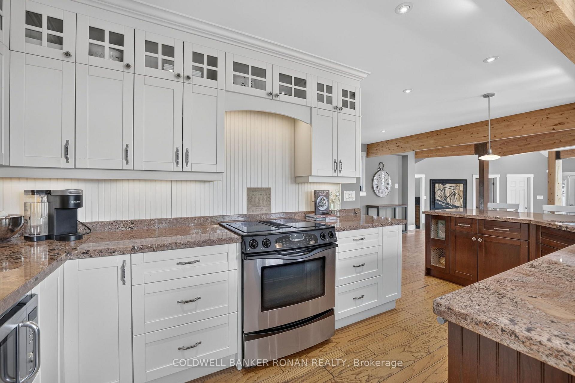 Photo 11 of 18250 Duffy's Lane, Caledon, Rural Caledon — HOMEH
