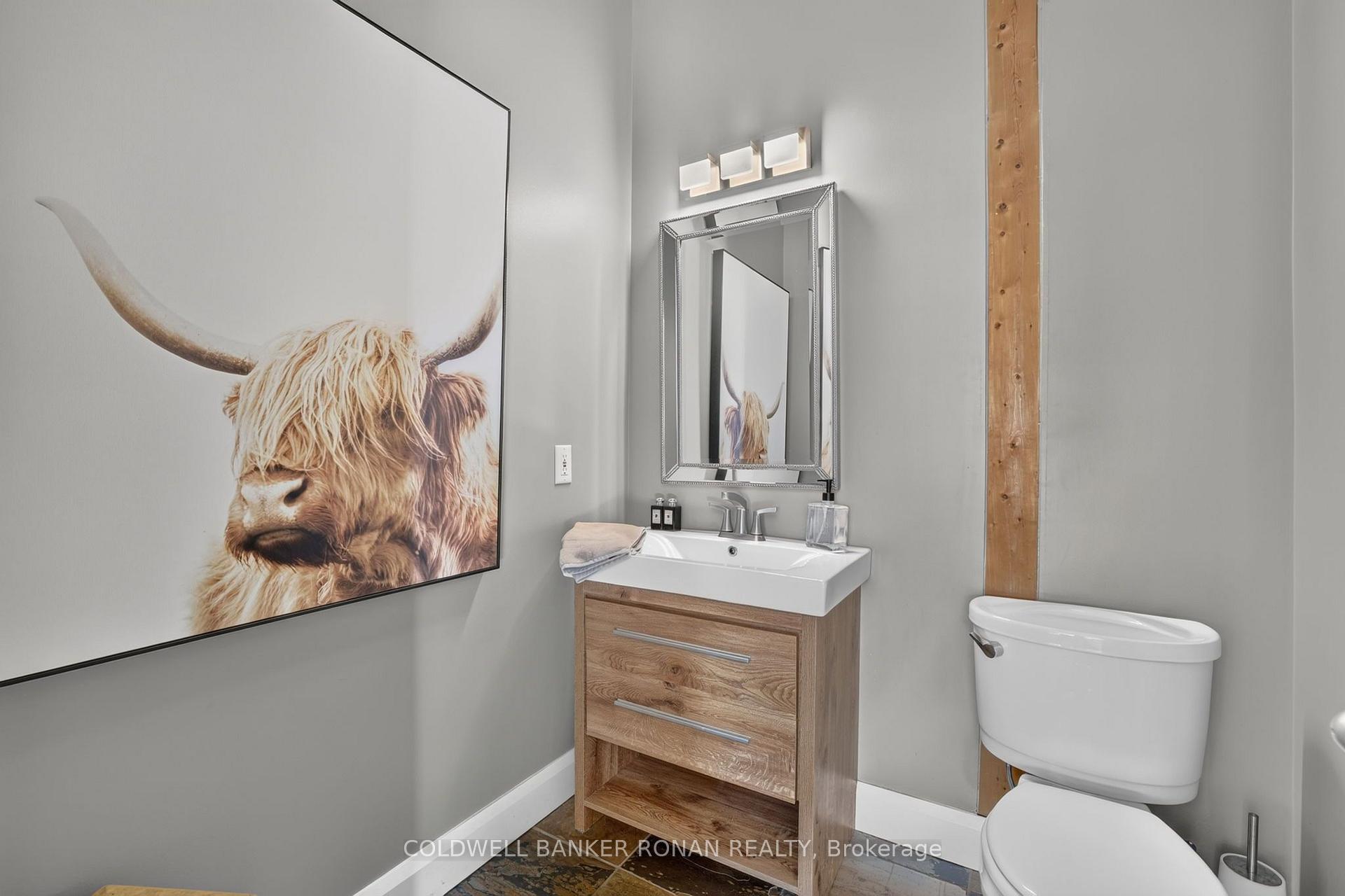 Photo 20 of 18250 Duffy's Lane, Caledon, Rural Caledon — HOMEH