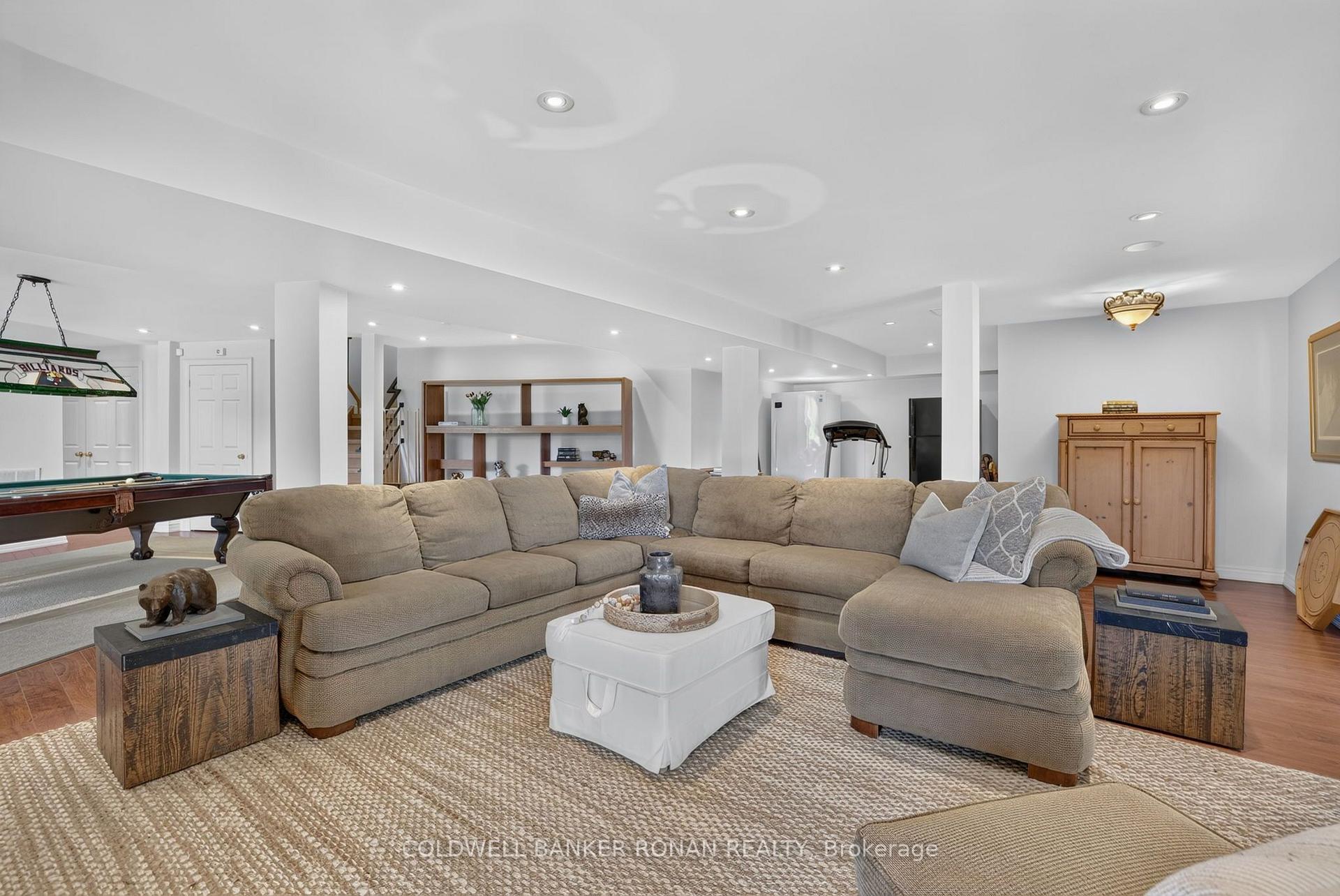 Photo 33 of 18250 Duffy's Lane, Caledon, Rural Caledon — HOMEH