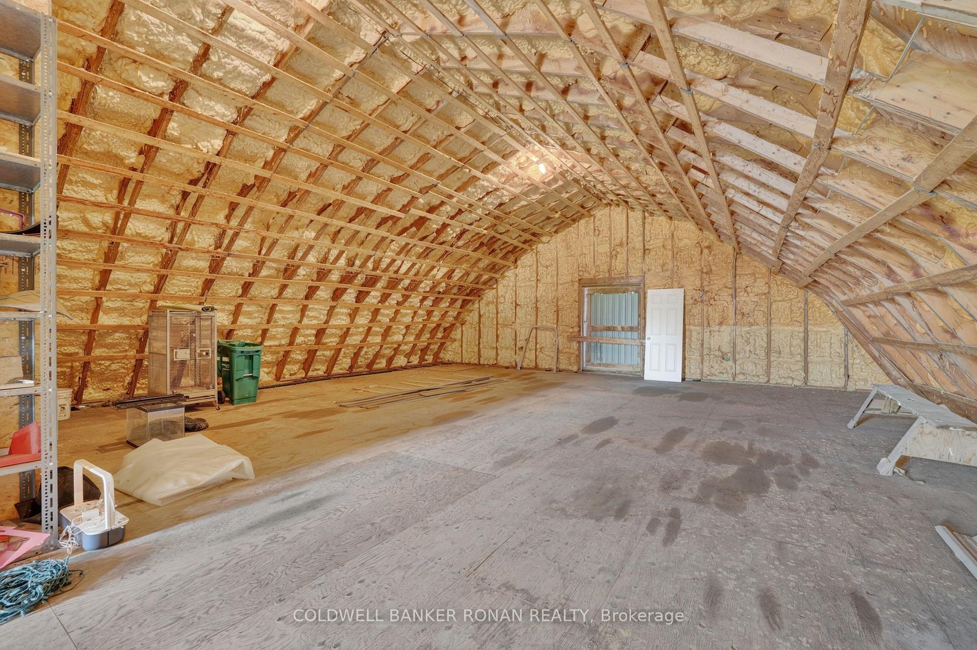 Photo 39 of 18250 Duffy's Lane, Caledon, Rural Caledon — HOMEH