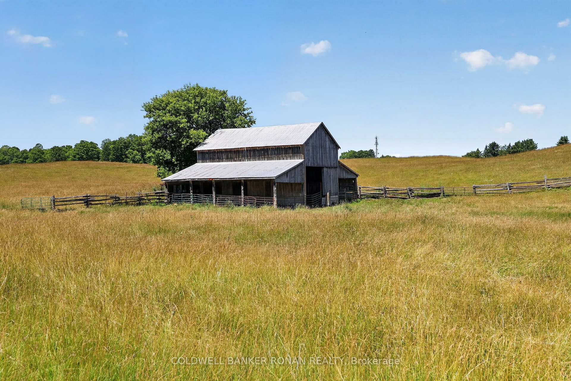 Photo 40 of 18250 Duffy's Lane, Caledon, Rural Caledon — HOMEH