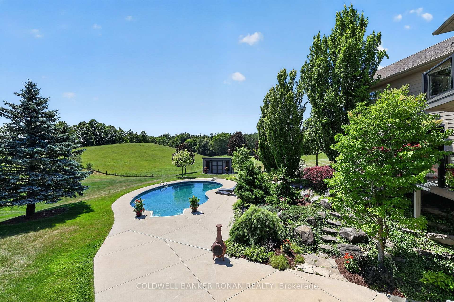 Photo 42 of 18250 Duffy's Lane, Caledon, Rural Caledon — HOMEH