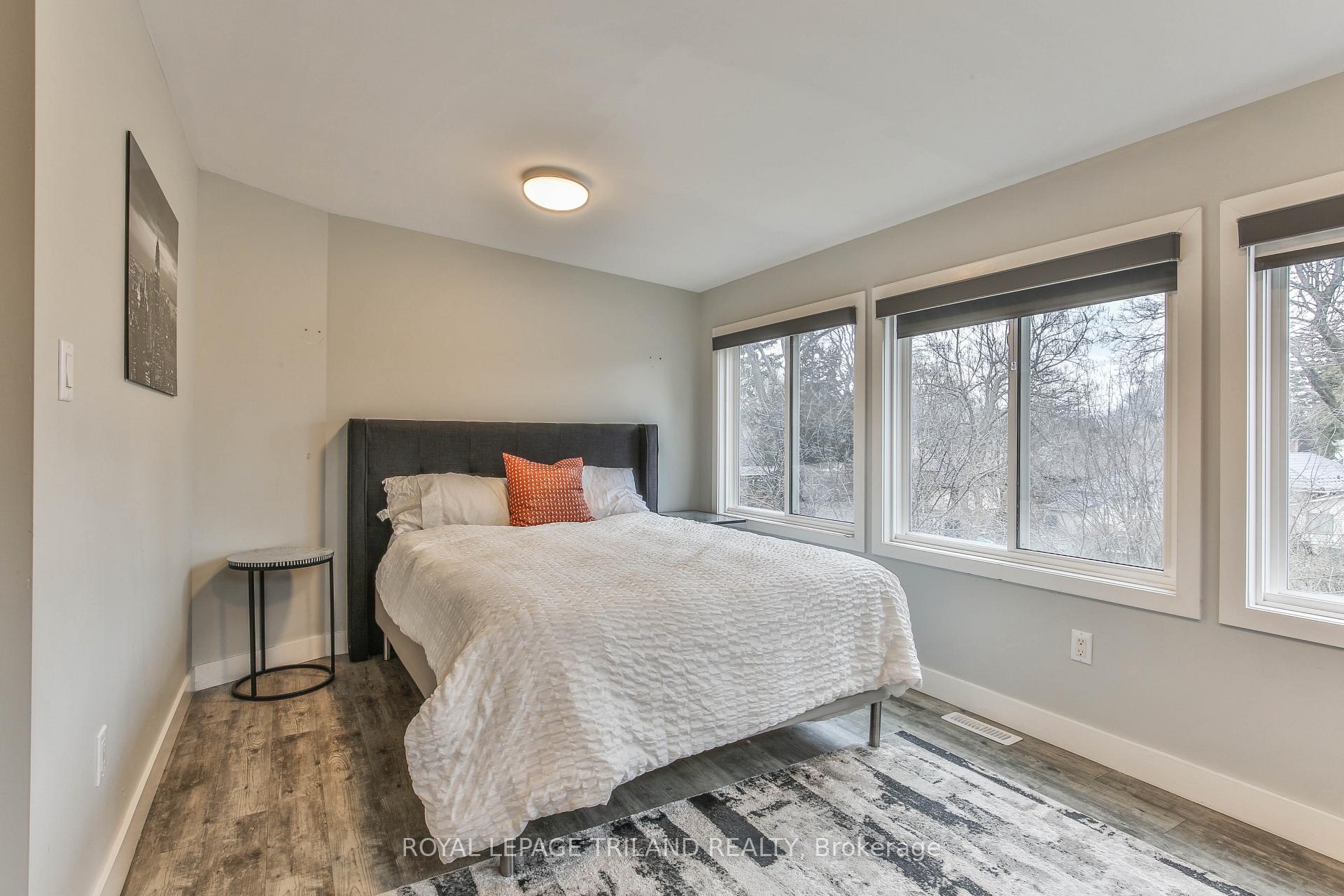 Photo 12 of Unit #Upper, 918 William Street, London, East B — HOMEH