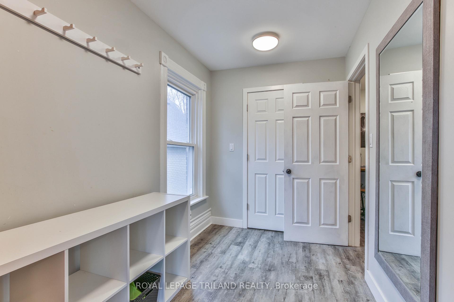 Photo 15 of Unit #Upper, 918 William Street, London, East B — HOMEH