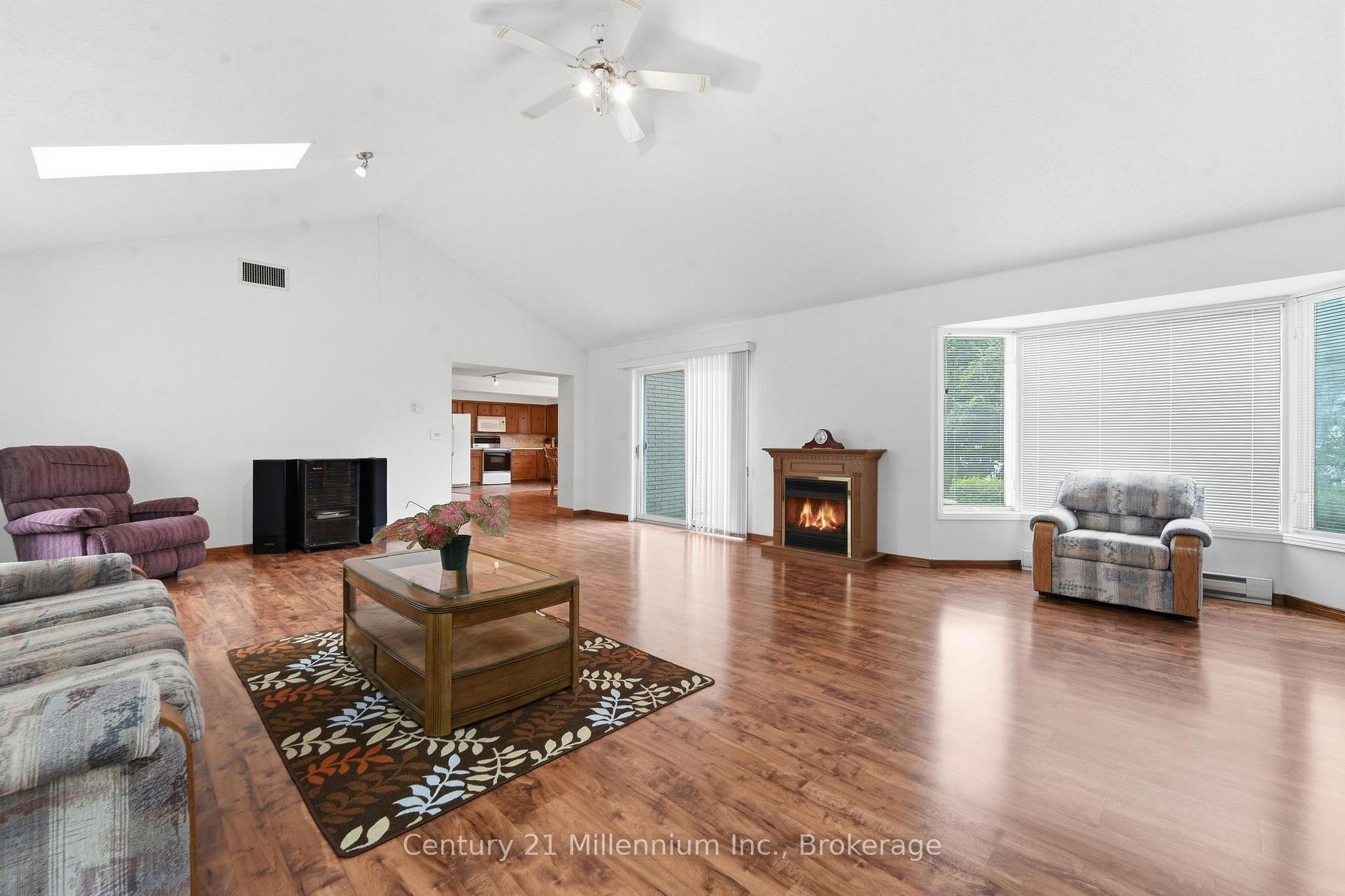 Photo 10 of 134 Bell Drive, Huron-Kinloss — HOMEH