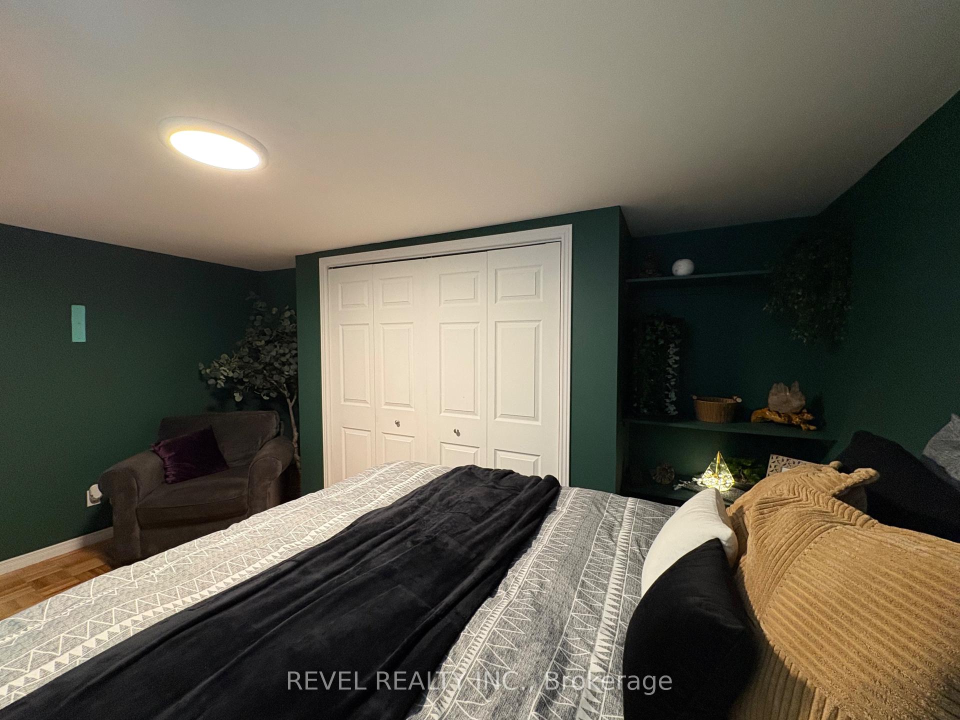 Photo 25 of 127 Genier Road, Cochrane — HOMEH