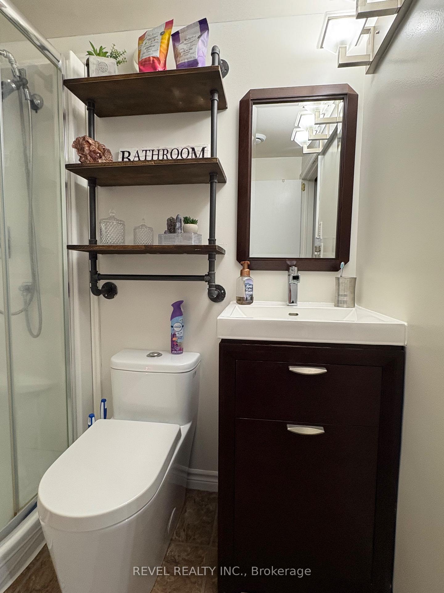 Photo 27 of 127 Genier Road, Cochrane — HOMEH
