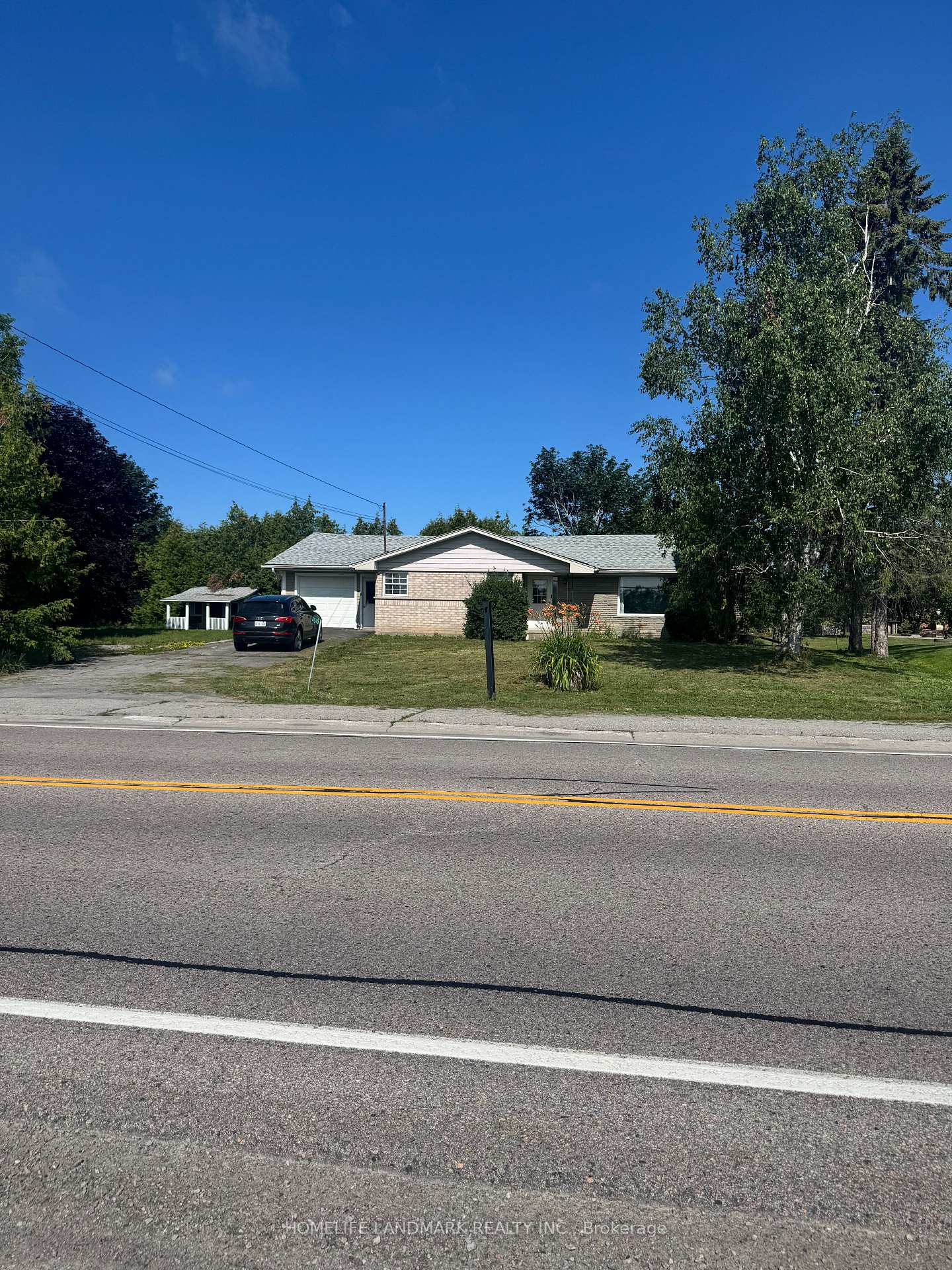 Front of 4045 Hwy 35 Street