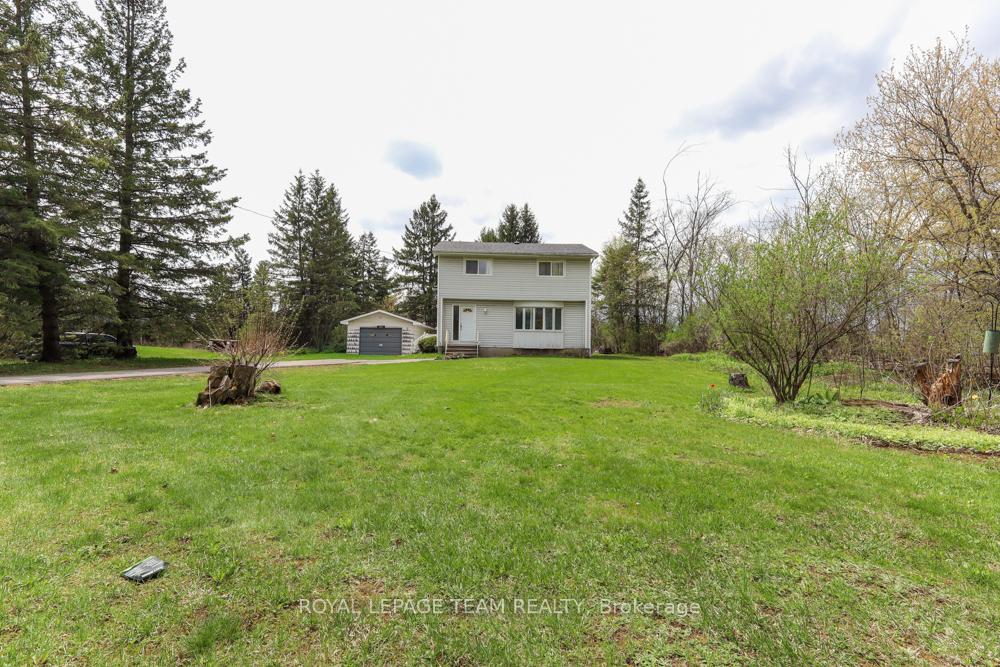 Photo 4 of 1454 Stagecoach Road, Ottawa, Greely — HOMEH