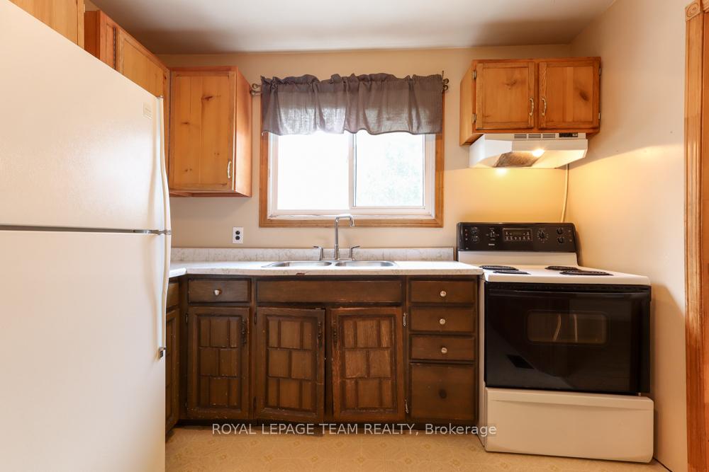 Photo 18 of 1454 Stagecoach Road, Ottawa, Greely — HOMEH