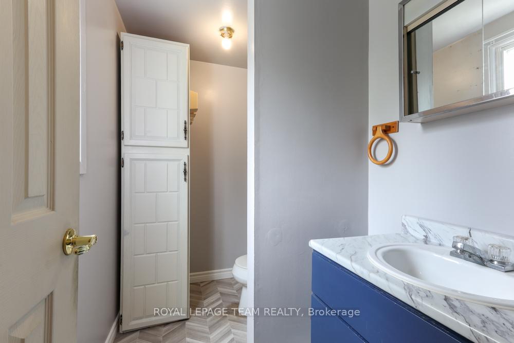 Photo 22 of 1454 Stagecoach Road, Ottawa, Greely — HOMEH