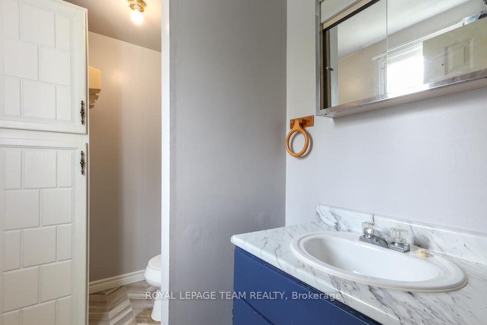 Photo 23 of 1454 Stagecoach Road, Ottawa, Greely — HOMEH