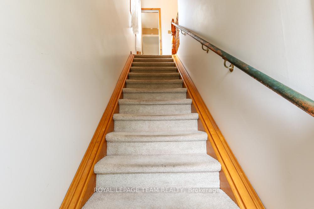 Photo 25 of 1454 Stagecoach Road, Ottawa, Greely — HOMEH