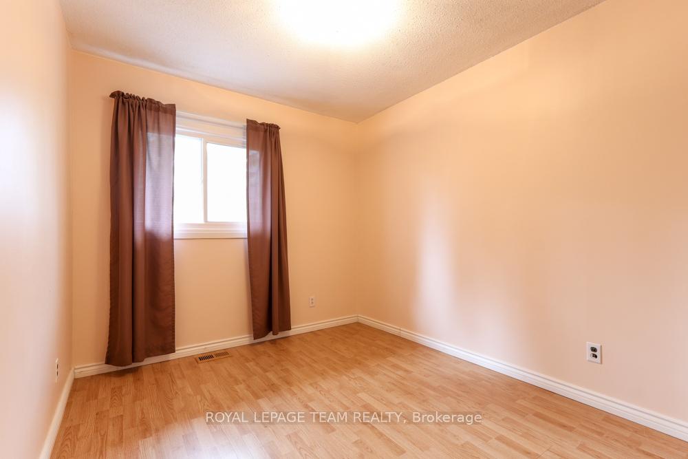 Photo 37 of 1454 Stagecoach Road, Ottawa, Greely — HOMEH