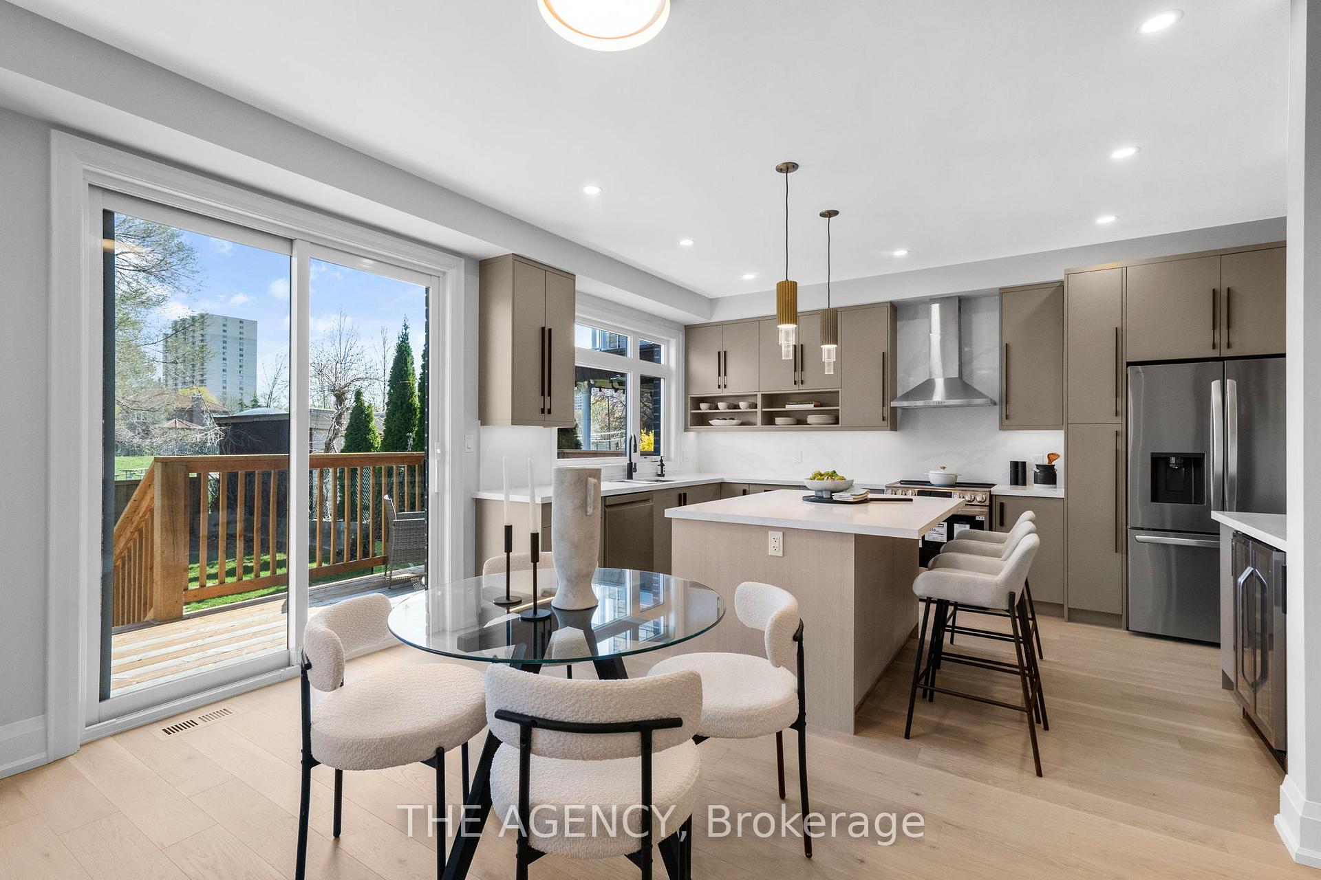Photo 11 of 41 St Andrews Boulevard, Etobicoke, Kingsview Village-The Westway — HOMEH