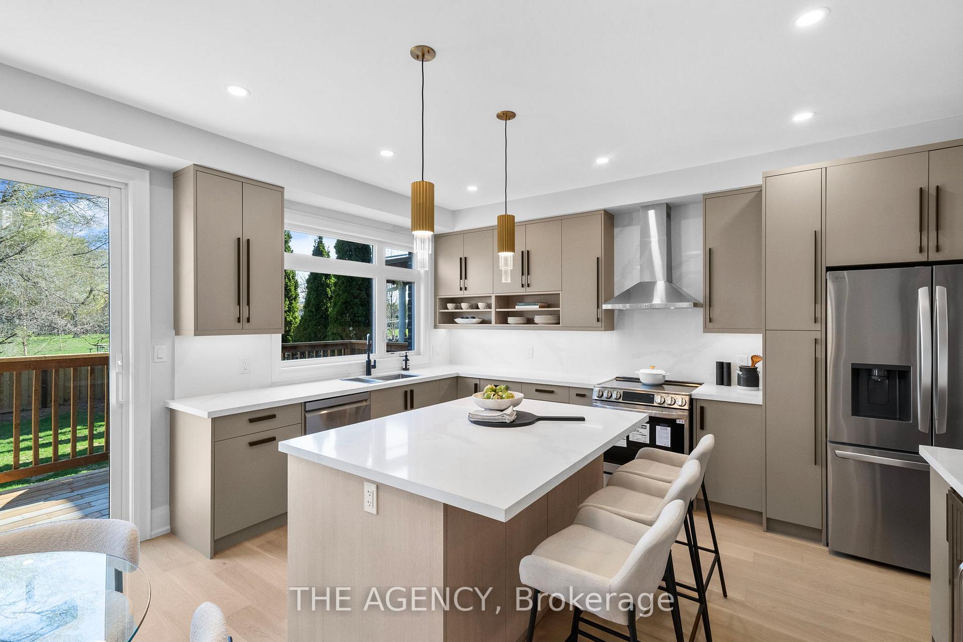 Photo 16 of 41 St Andrews Boulevard, Etobicoke, Kingsview Village-The Westway — HOMEH