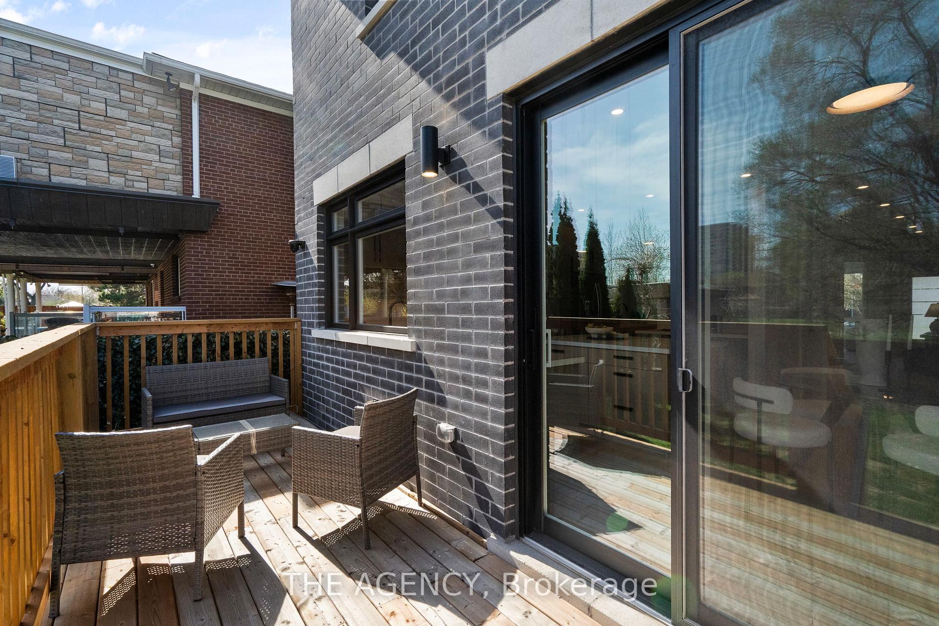 Photo 40 of 41 St Andrews Boulevard, Etobicoke, Kingsview Village-The Westway — HOMEH