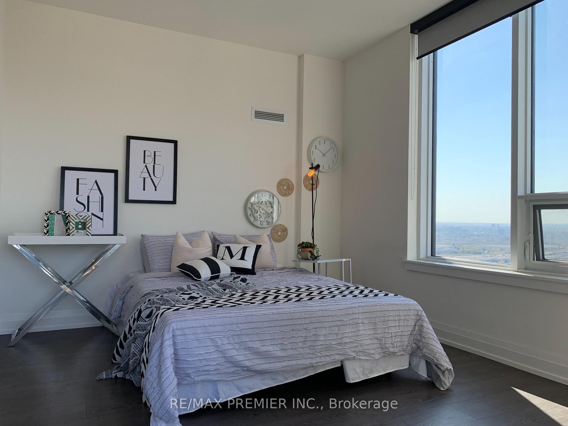 Photo 28 of Unit PHO2, 3600 Highway 7, Vaughan, Vaughan Corporate Centre — HOMEH
