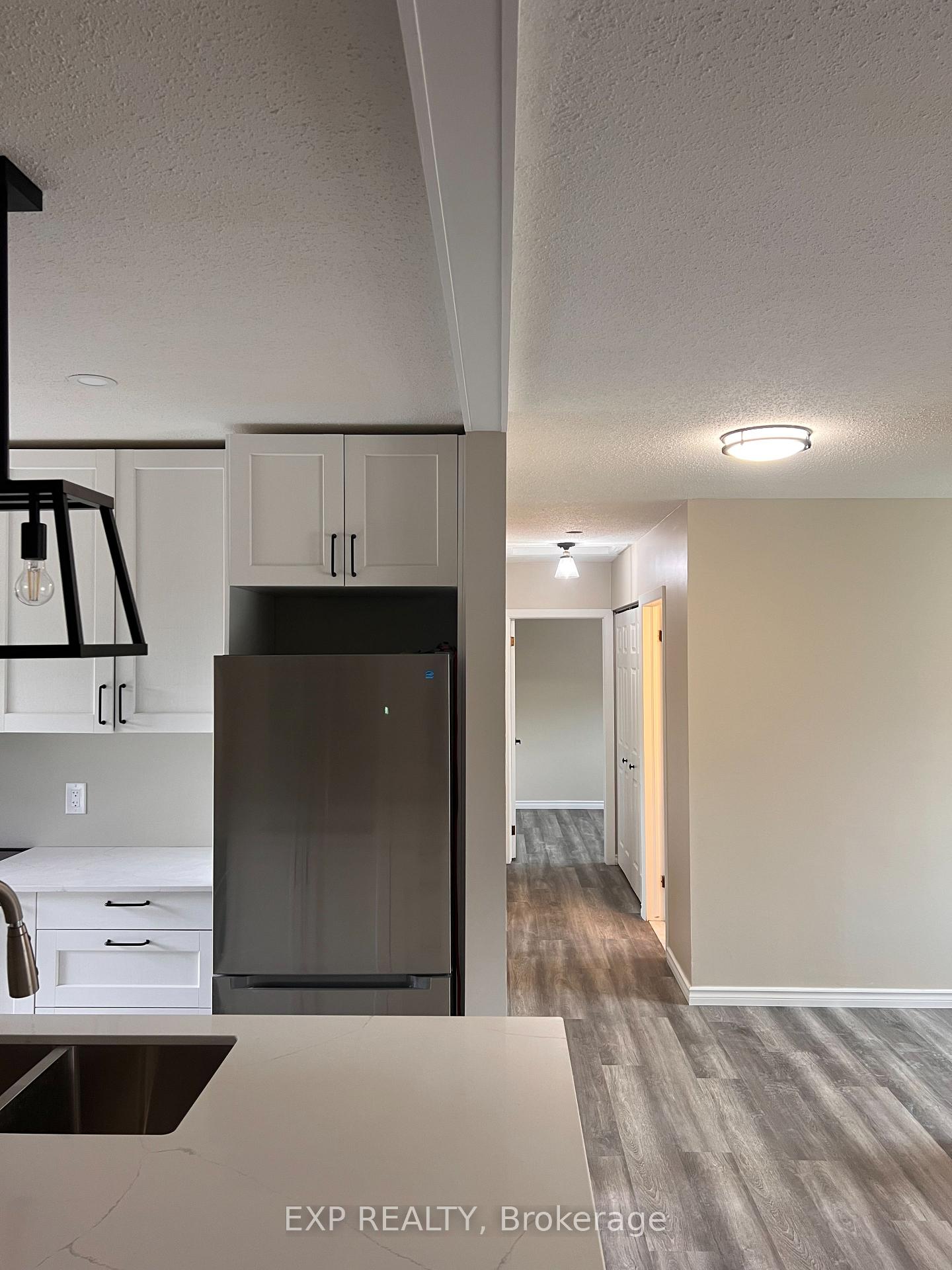 Photo 9 of Unit 1, 17 Canfield Road, Ottawa, Bayshore — HOMEH
