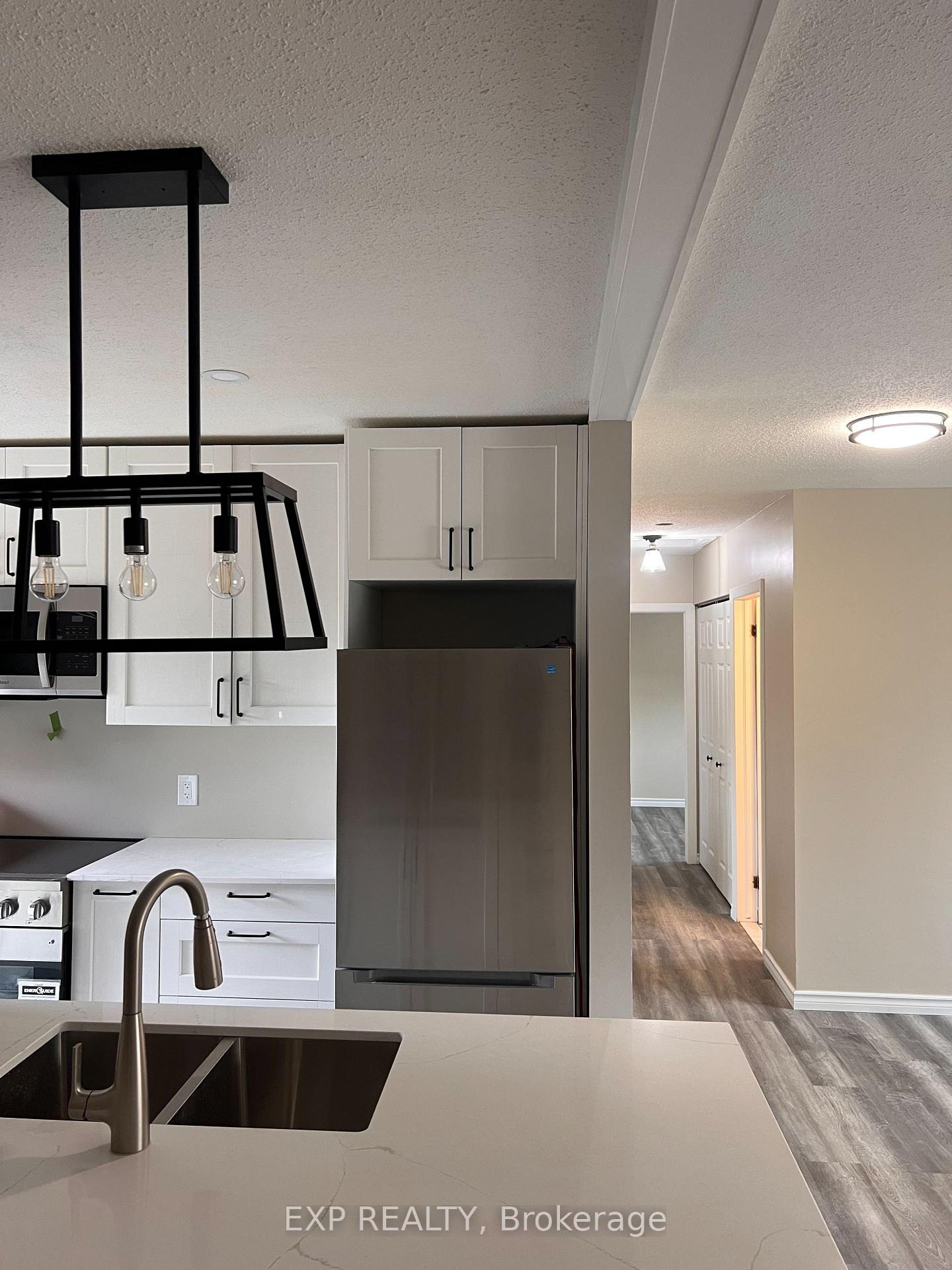 Photo 10 of Unit 1, 17 Canfield Road, Ottawa, Bayshore — HOMEH
