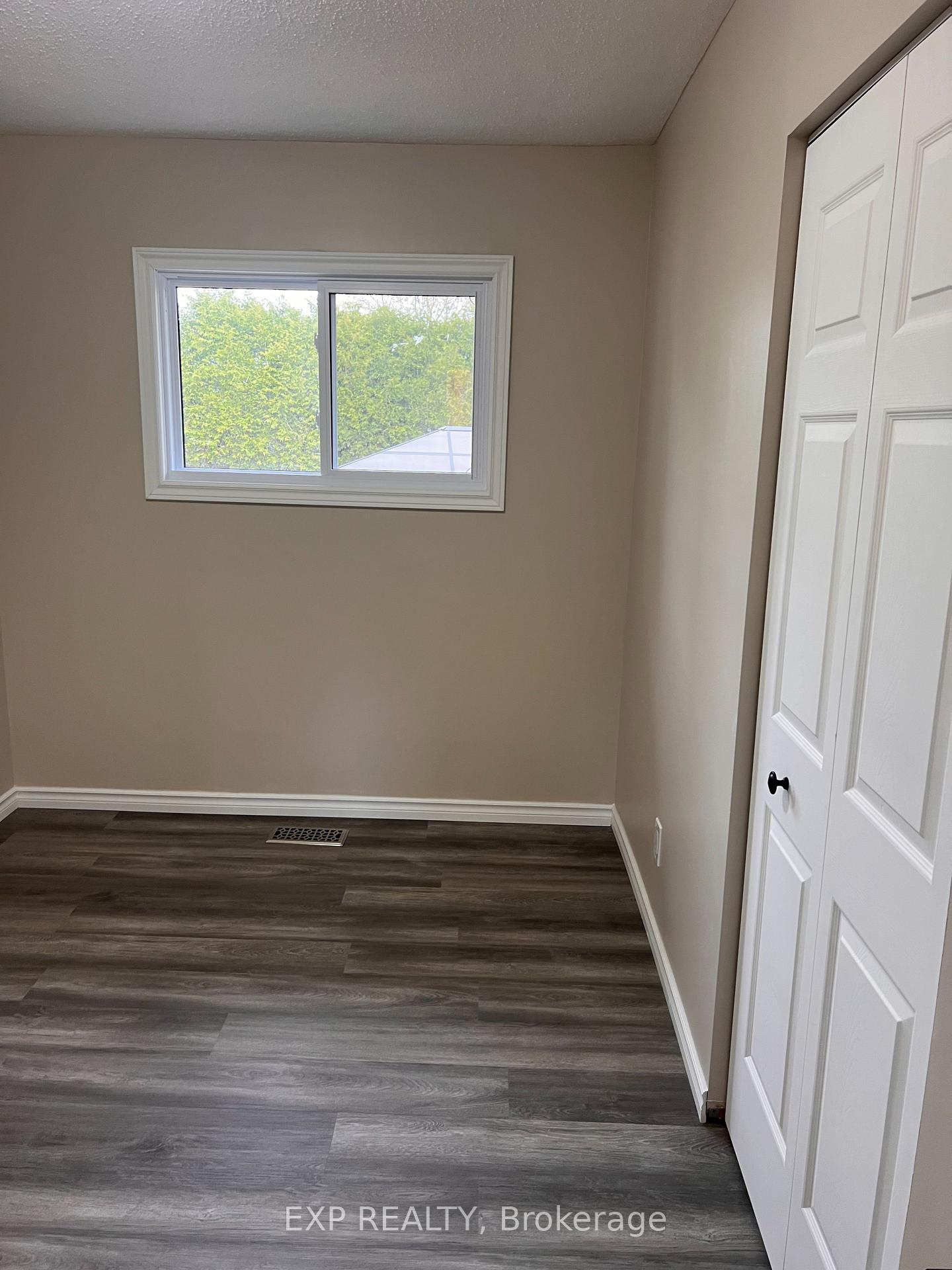 Photo 17 of Unit 1, 17 Canfield Road, Ottawa, Bayshore — HOMEH