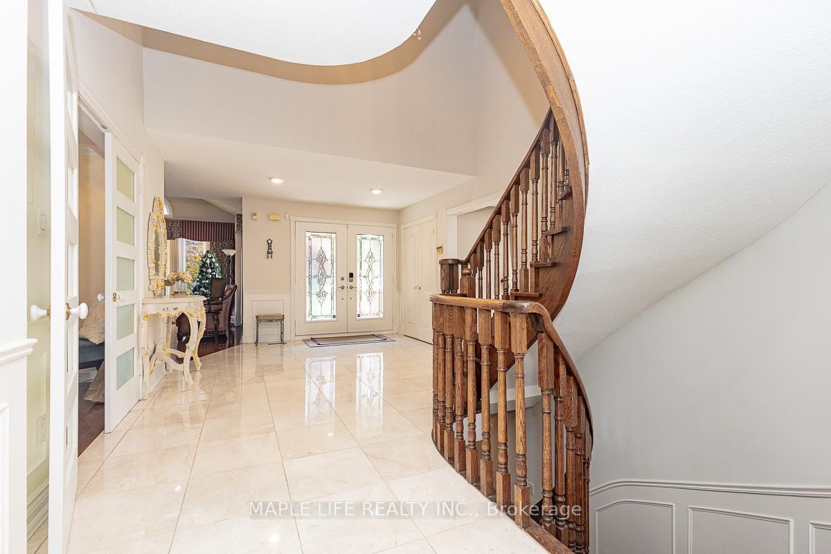 Photo 5 of 1 Elderwood Drive, Richmond Hill, Bayview Hill — HOMEH