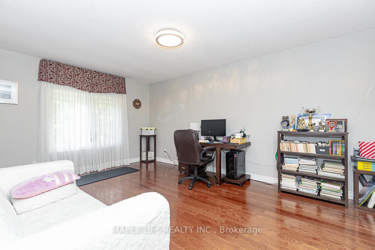 Photo 20 of 1 Elderwood Drive, Richmond Hill, Bayview Hill — HOMEH