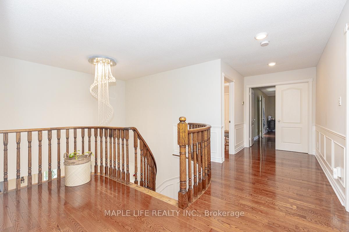 Photo 21 of 1 Elderwood Drive, Richmond Hill, Bayview Hill — HOMEH