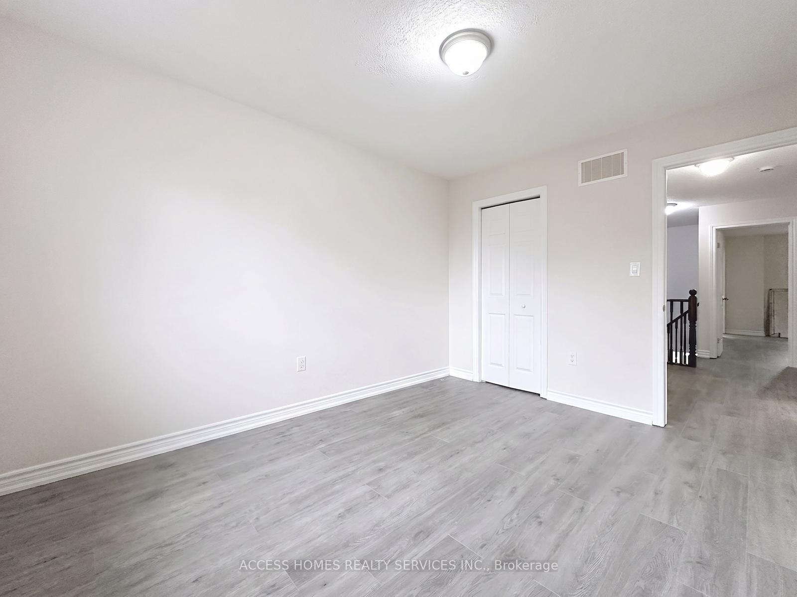 Photo 7 of Unit 13, 345 Glancaster Road, Hamilton, Villages of Glancaster — HOMEH