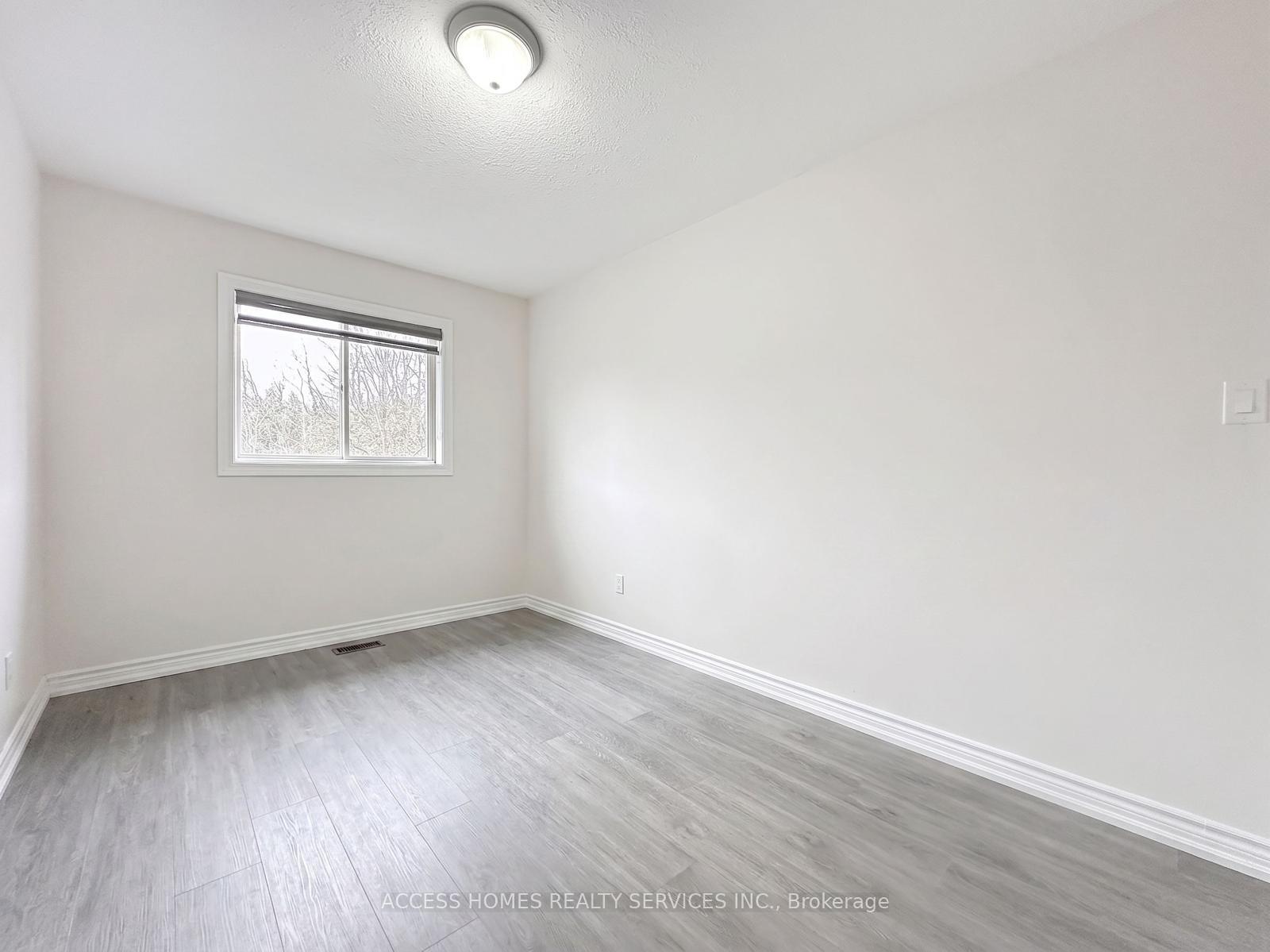 Photo 10 of Unit 13, 345 Glancaster Road, Hamilton, Villages of Glancaster — HOMEH