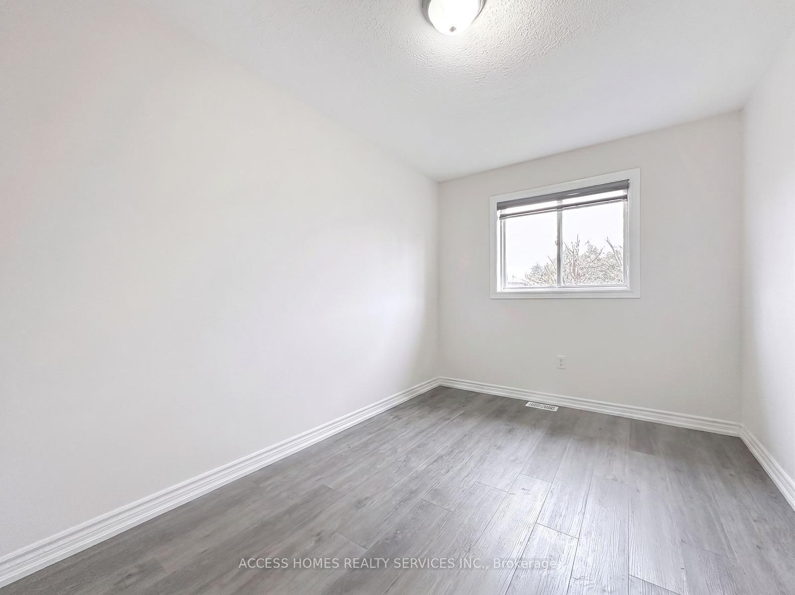 Photo 16 of Unit 13, 345 Glancaster Road, Hamilton, Villages of Glancaster — HOMEH