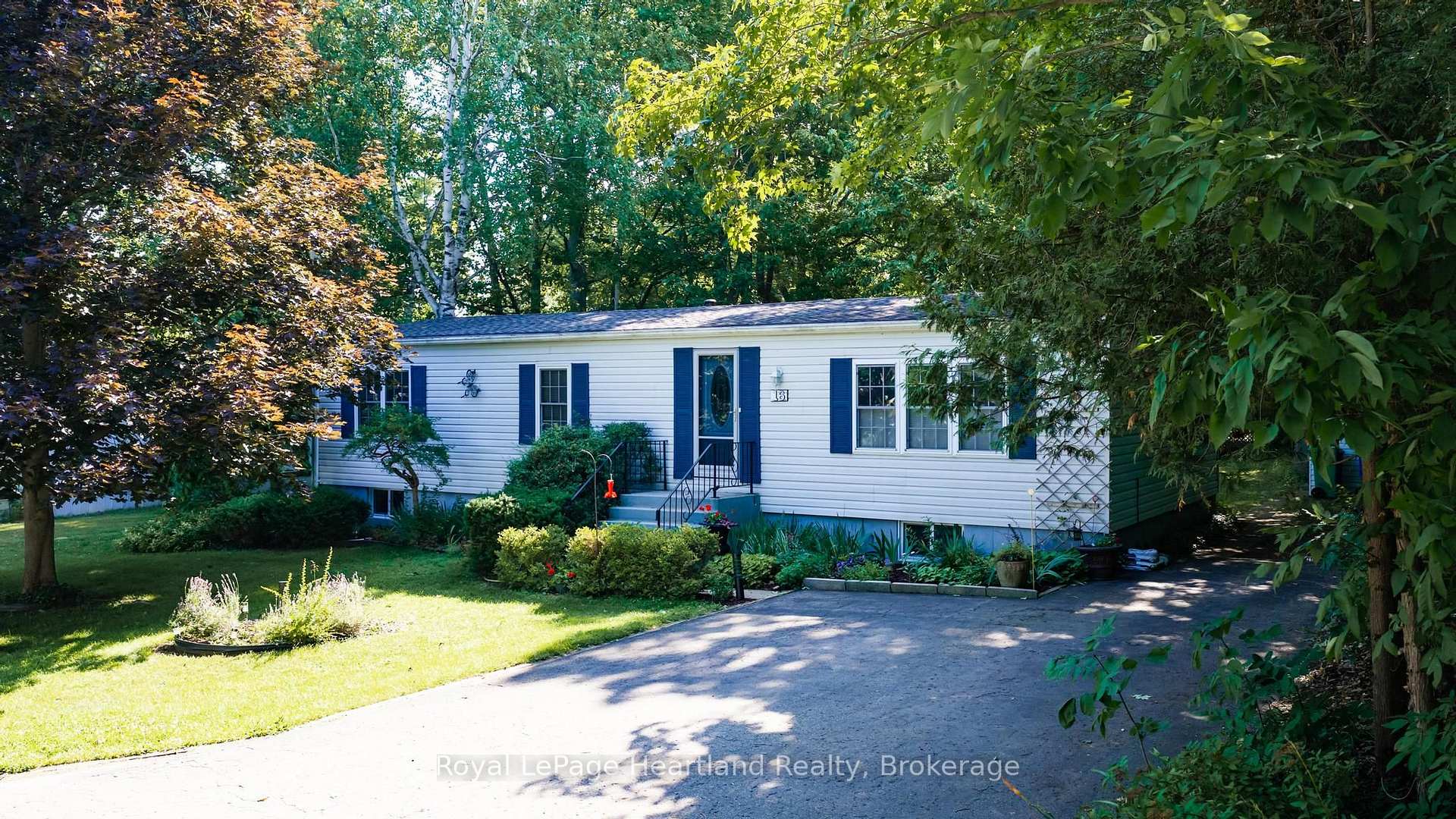 Photo of 16 Huron Lane